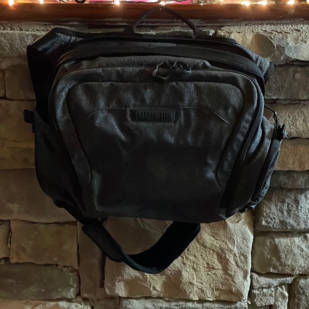 Maxpedition Entity Crossbody bag